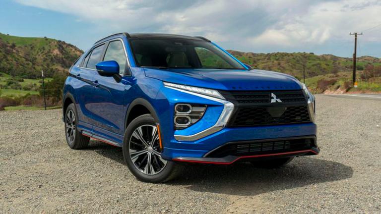 2022 Mitsubishi Eclipse Cross LE front right in blue